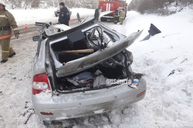 Пассажир «Лады» погиб в ДТП с бензовозом в Пермском крае