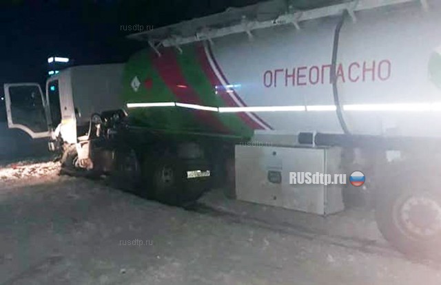 На трассе Уфа — Янаул в ДТП с бензовозом погиб водитель автомобиля «Hyundai Solaris»