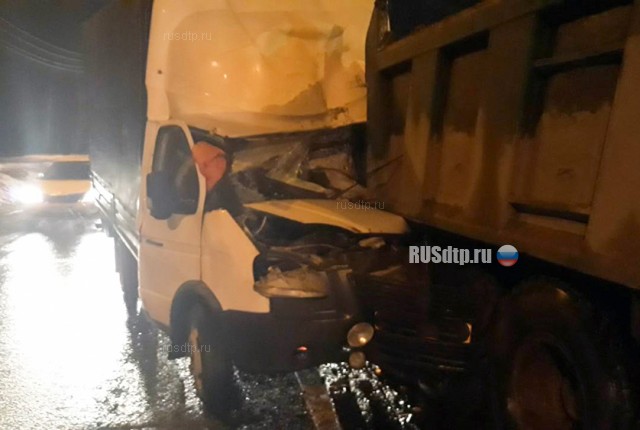 Водитель «ГАЗели» погиб в ДТП на трассе М-7