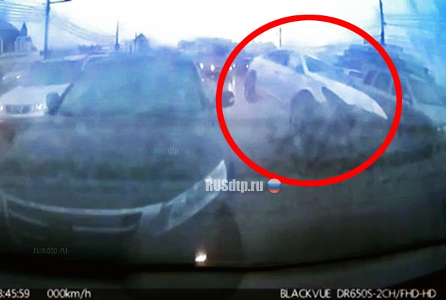 Видеорегистратор запечатлел момент ДТП с пьяным водителем в Туле