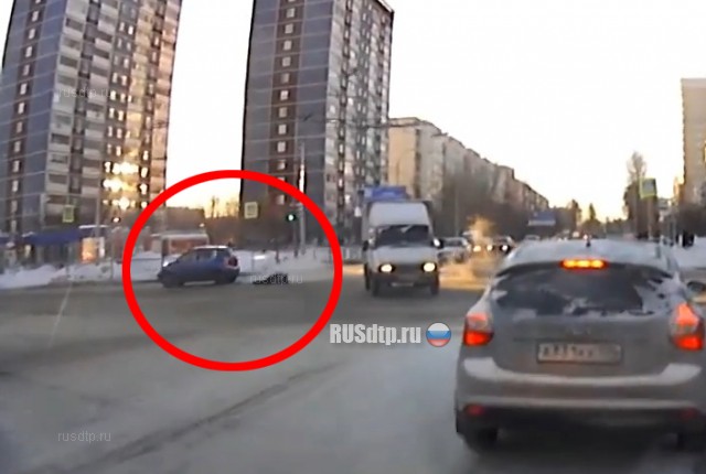 В Екатеринбурге автоледи сбила пенсионерку и протащила её несколько десятков метров