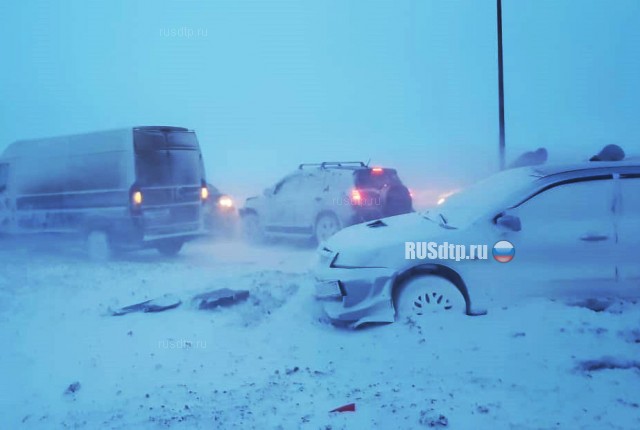 12 автомобилей столкнулись на трассе М-5 в Башкирии