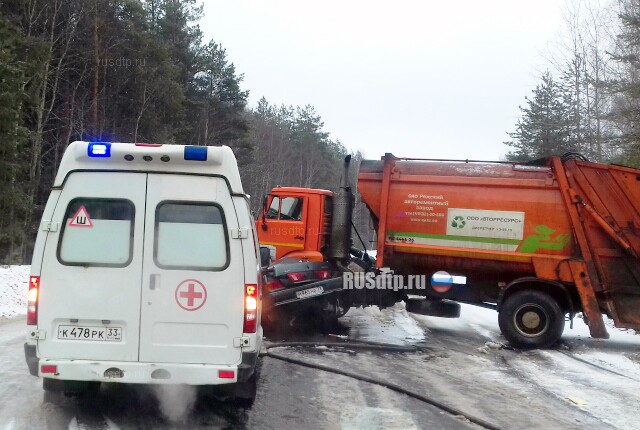 Трое погибли под встречным КАМАЗом во Владимирской области