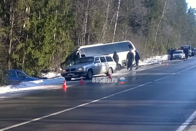 Двое погибли в ДТП с автобусом во Владимирской области