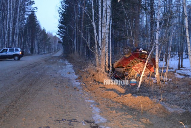 Мужчина и женщина погибли в ДТП в Иркутской области
