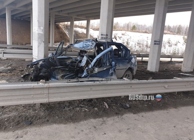 Лишенный прав водитель погиб в ДТП под Екатеринбургом