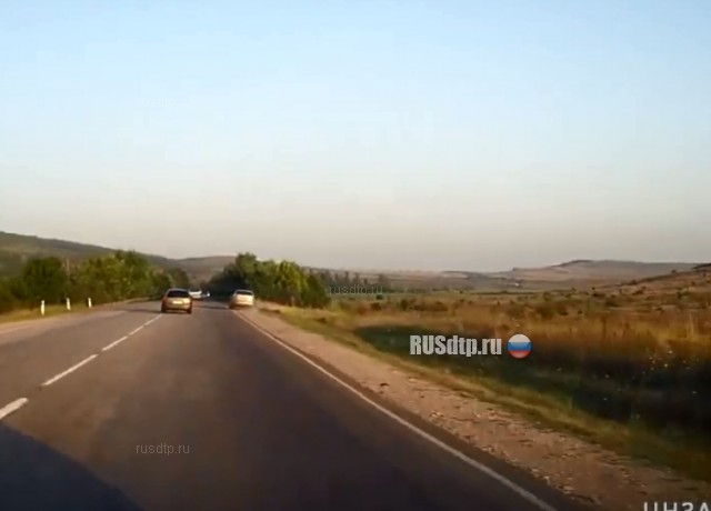 Как ни в чем не бывало Как ни в чем не бывало