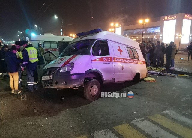 В Подольске пьяный водитель врезался в скорую