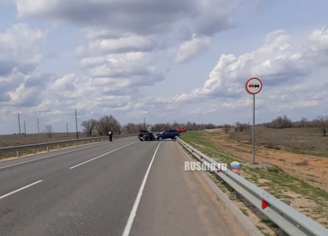 Двое мужчин погибли в ДТП на трассе «Астрахань &#8212; Волгоград»
