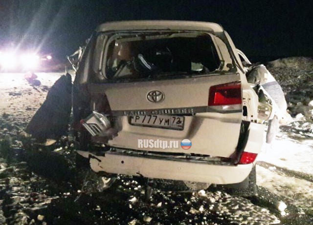 Водитель и пассажир «Тойоты» погибли в ДТП под Новым Уренгоем
