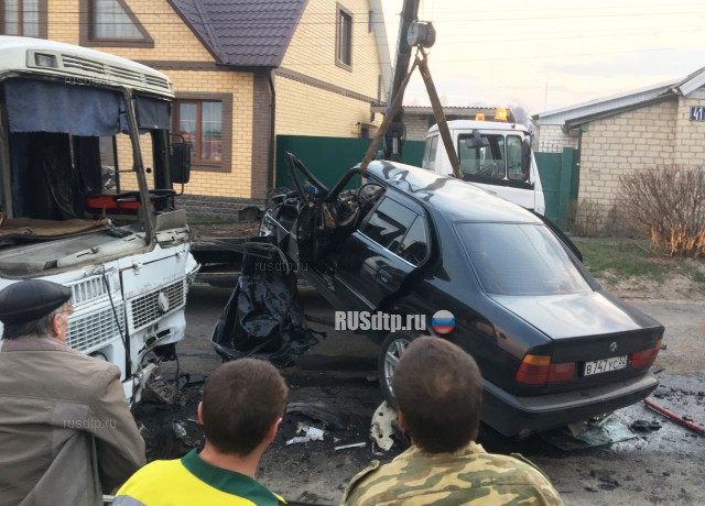 В Почепе в ДТП с автобусом погиб водитель BMW