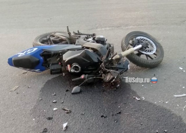 Мотоциклист сделал сальто на Ряжском шоссе в Рязани. ВИДЕО