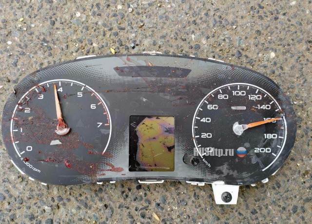 В Удмуртии «Гранта» на скорости 160 км/ч врезалась в фуру