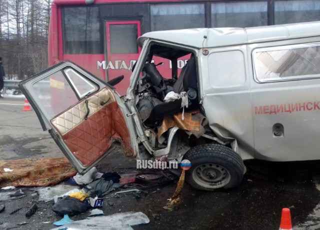Три человека погибли в ДТП с участием скорой под Магаданом