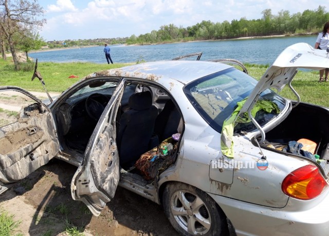 В Ростовской области 5 человек утонули на автомобиле в реке Дон