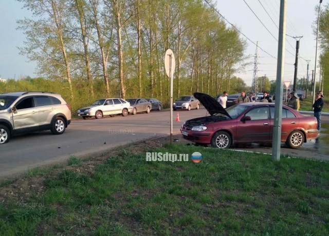 Отец и дочь разбились на мотоцикле в Рузаевке. ВИДЕО