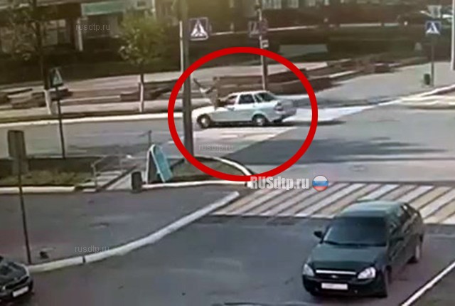 В Саранске 20-летняя автоледи на «Приоре» сбила 16-летнюю девушку. ВИДЕО