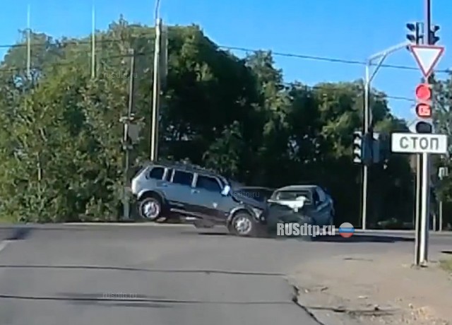 ДТП на выезде из Грязей