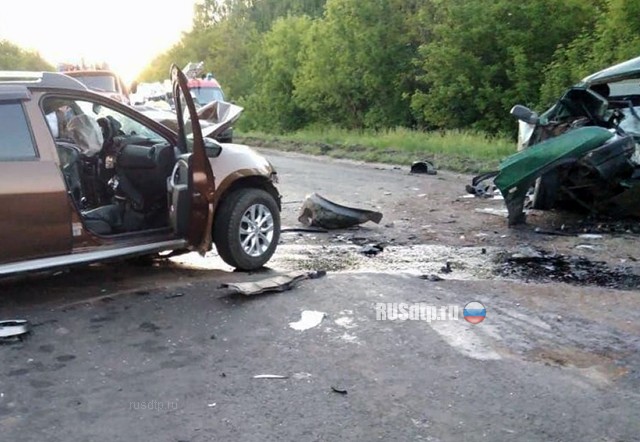 В Курской области в жутком ДТП погибли 4 человека