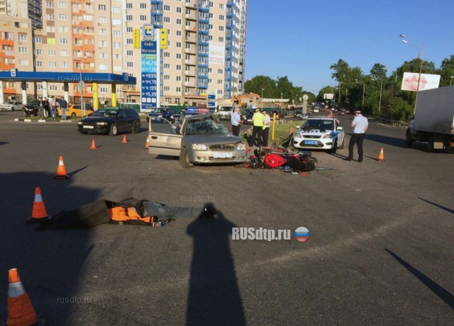 В Люберцах в ДТП погиб мотоциклист. ВИДЕО