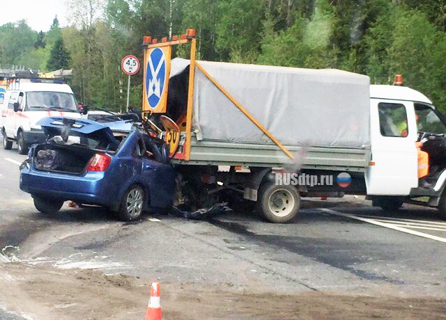 Пассажир «Шевроле» погиб в ДТП на трассе М-10 в Тосненском районе