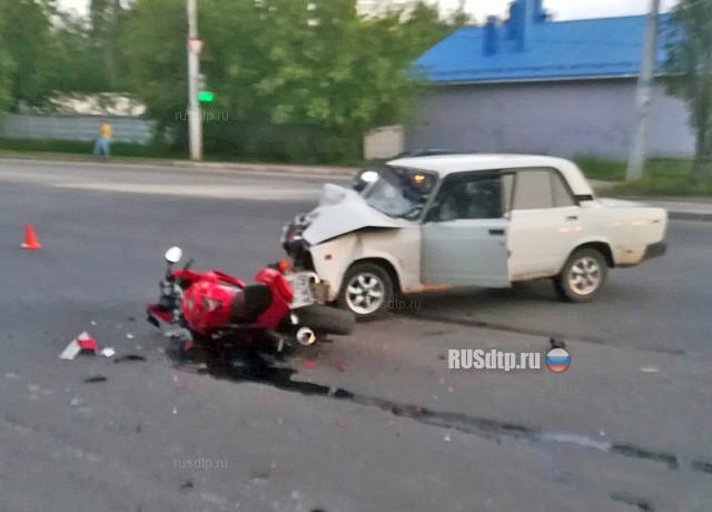 В Калуге в ДТП погиб мотоциклист. ВИДЕО