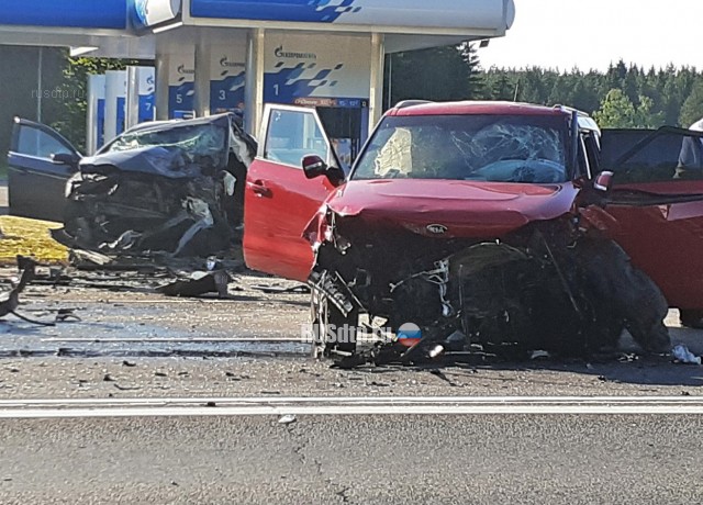Три человека погибли в ДТП на Киевском шоссе в Подмосковье