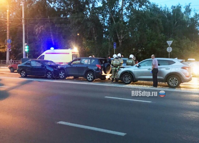 Трое детей пострадали в ДТП в Нижнем Новгороде. ВИДЕО
