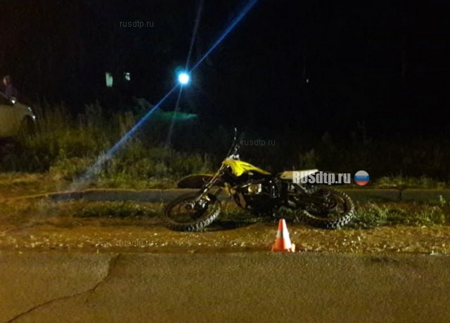 В Мордовии пьяный водитель сбил чинивших мотоцикл подростков