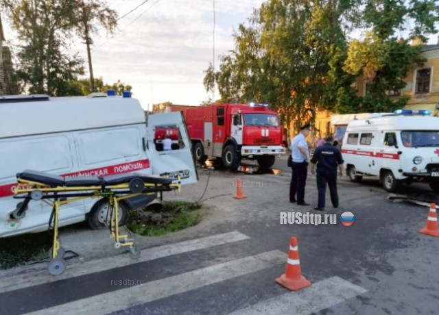 Фельдшер скорой помощи погибла в ДТП в Моршанске. ВИДЕО