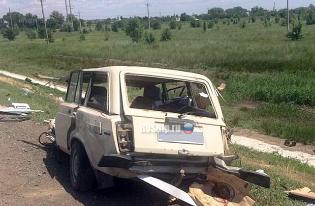 «Жигули» разорвало на части на трассе Волгоград — Каменск-Шахтинский