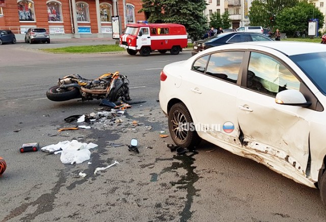 В Архангельске в ДТП погиб мотоциклист