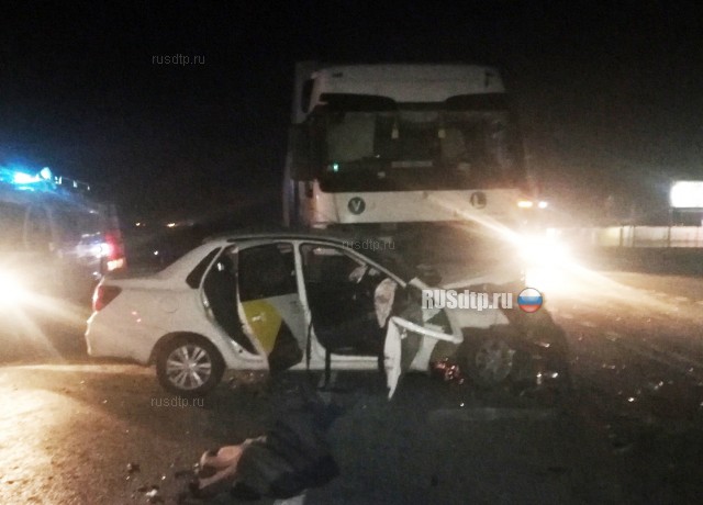 В Курганской области в ДТП погиб таксист