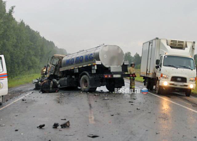 В Удмуртии в ДТП с молоковозом погиб водитель «Нексии»