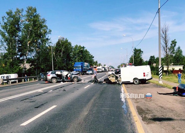 Смертельное ДТП произошло на трассе М-10 «Россия» в Тосненском районе