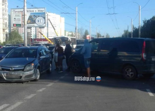 В Иванове в ДТП пострадал 7-летний ребенок. ВИДЕО