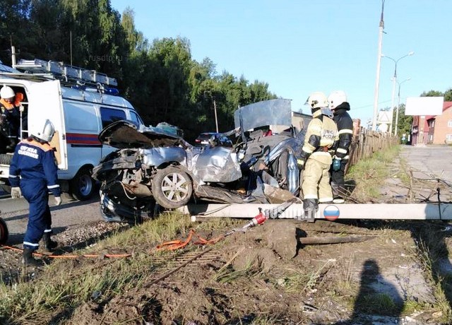 Водитель «Пежо» погиб в ДТП на трассе М-7 в Чебоксарском районе
