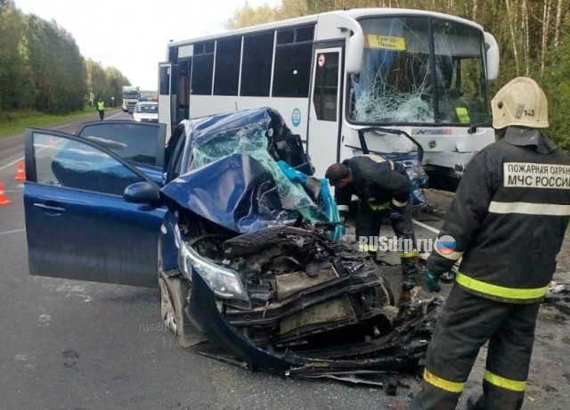Женщина погибла в ДТП с автобусом на трассе Пермь — Екатеринбург