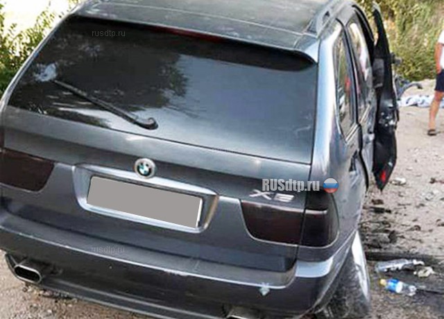 В лобовом столкновении двух BMW погибли 5 человек