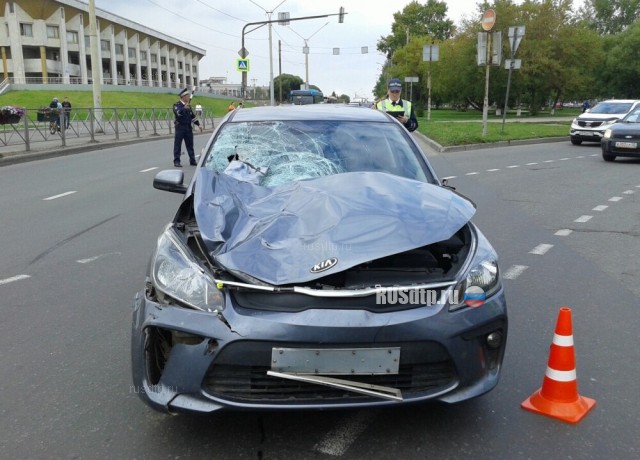KIA насмерть сбил двоих пешеходов в Череповце