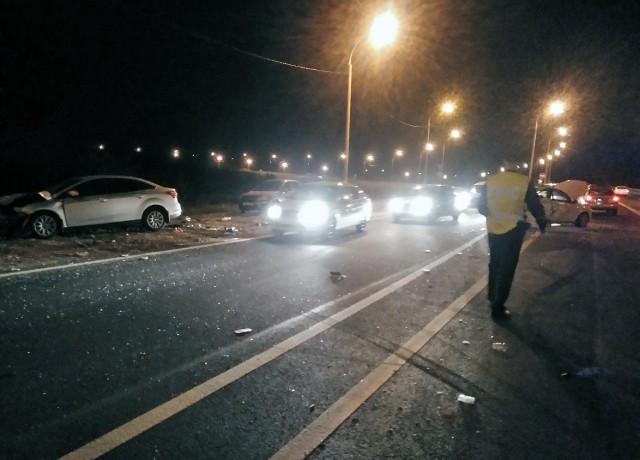 На трассе М-5 под Самарой в ДТП погиб 28-летний водитель