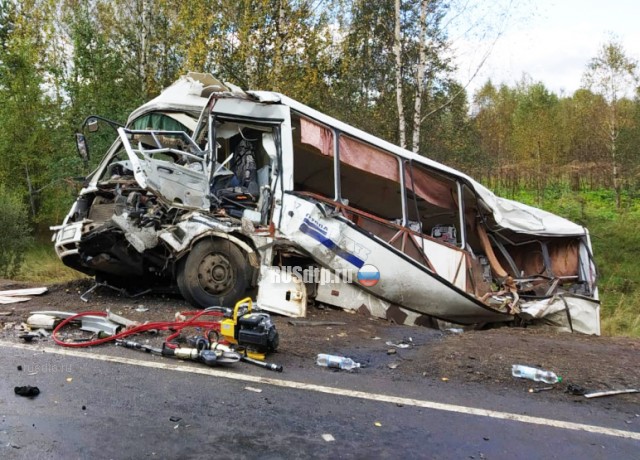 7 человек погибли в ДТП с автобусом в Ярославской области