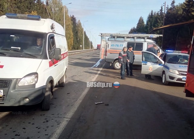 Автобус с отказавшими тормозами попал в смертельное ДТП под Нижним Тагилом