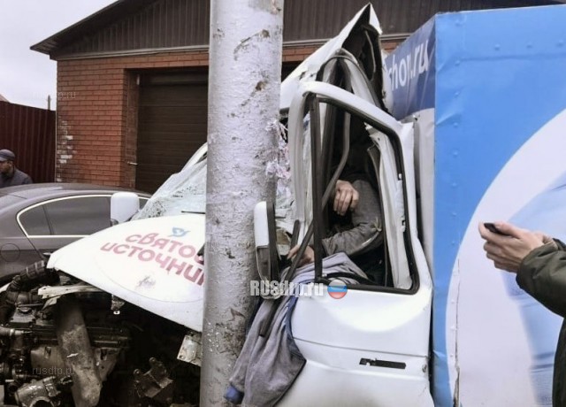 В Новосибирске в ДТП погиб 25-летний водитель «ГАЗели»