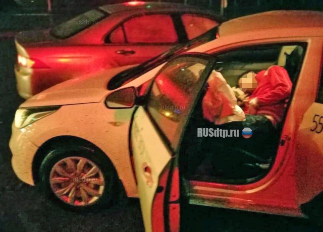 Таксист погиб в ДТП в Новосибирске