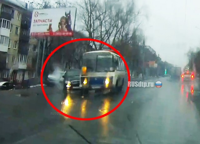 Момент смертельного ДТП в Томске попал на видео