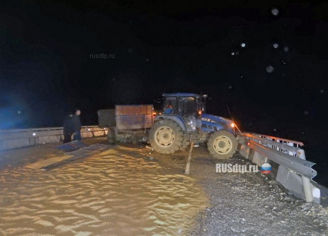 Семья погибла в ДТП с трактором на трассе «Уссури»