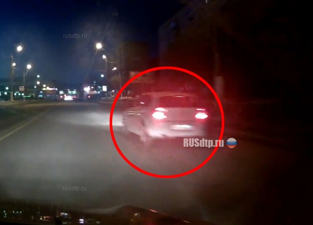 В Магнитогорске 23-летний парень на «BMW» насмерть сбил пешехода и скрылся. ВИДЕО
