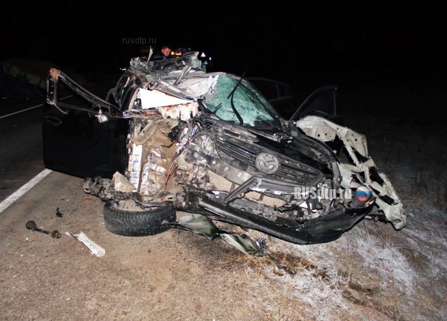 Двое мужчин погибли в ДТП с трактором в Костромской области