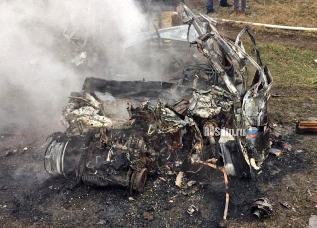 Водитель сгорел в автомобиле после ДТП на трассе «Кавказ»